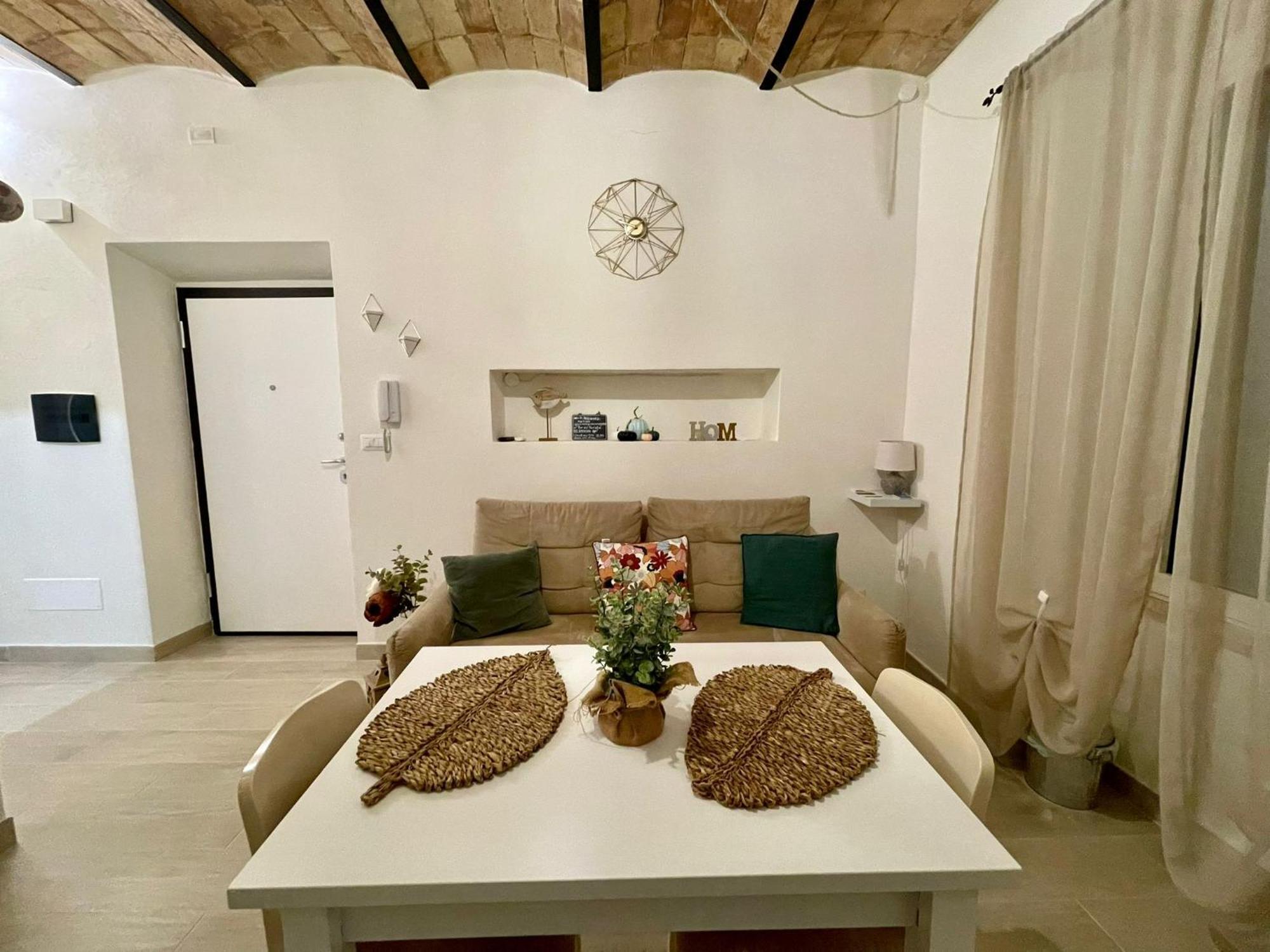 Casa Vacanze - La Torre - Appartamento Marta Extérieur photo